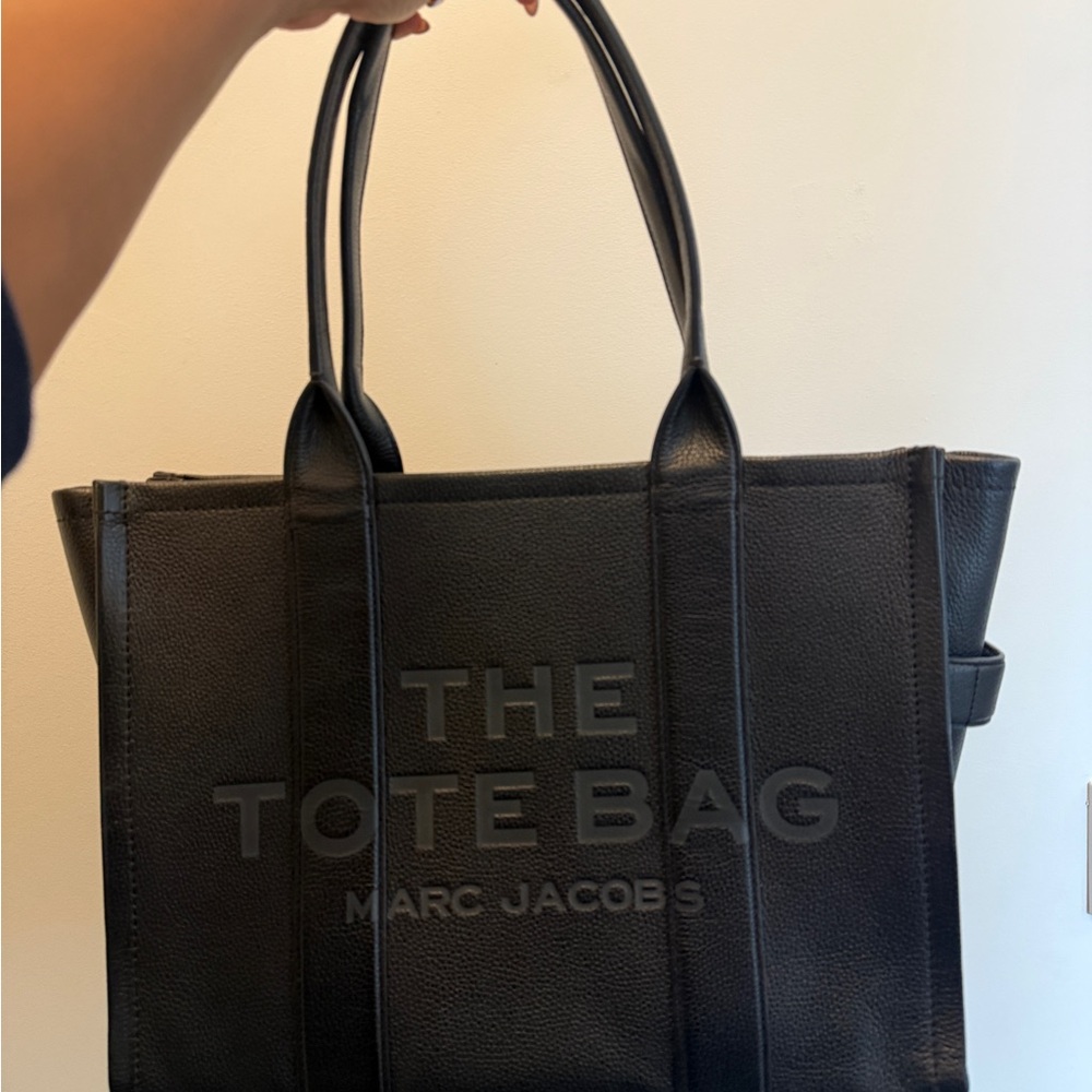 Marc Jacobs Black Leather Tote Bag
